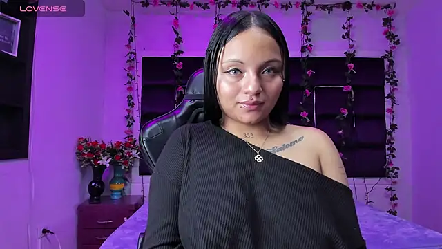 sweelanna   online show from December 2025 02:22:01 AM