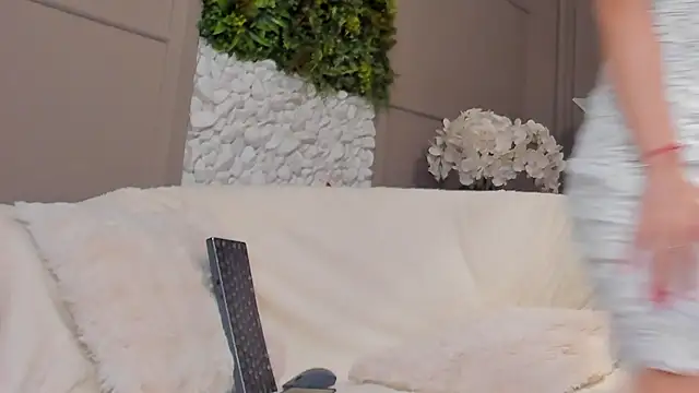 Deliciouslips online show from March 2026 03:06:02 PM