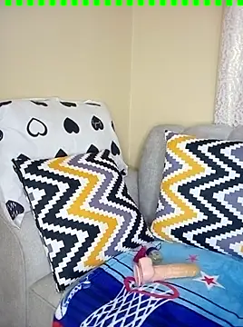 Snapshot of sweet_love002 chatting on February 2025 11:21:02 AM sweet love002 online show from February 2025 11:21:02 AM