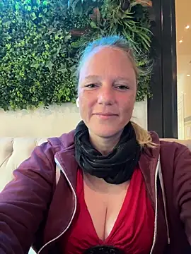 MoniqueLaFee online show from September 2025 07:58:01 AM