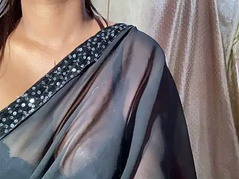 Sexy trisha  7 online show from April 2026 10:57:02 PM