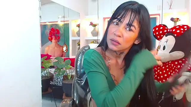 lorenapinto online show from September 2025 08:42:02 PM