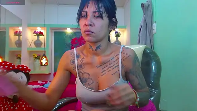 lorenapinto online show from March 2026 01:44:01 PM