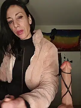 freyamoret online show from March 2026 03:08:02 AM