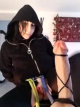 freyamoret online show from February 2025 04:14:02 PM