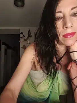 Snapshot of freyamoret chatting on June 2026 03:23:02 AM freyamoret online show from June 2026 03:23:02 AM