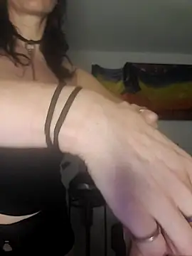 freyamoret online show from September 2025 02:55:02 AM