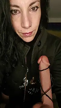 freyamoret online show from February 2026 03:51:01 AM