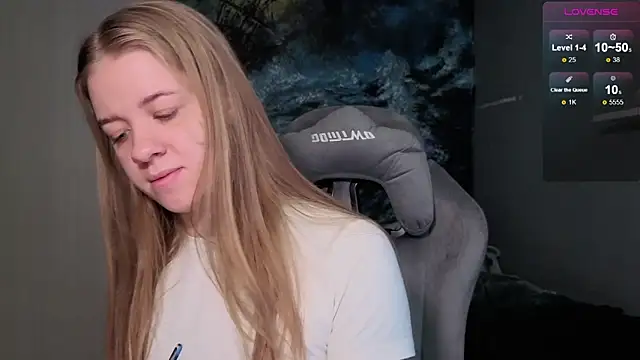 candy maggie online show from December 2025 09:26:01 AM