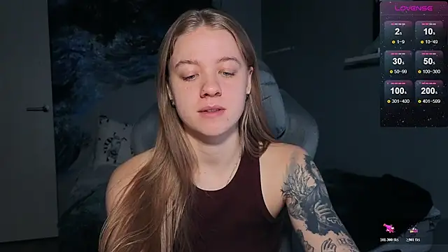 candy maggie online show from November 2025 06:19:01 PM