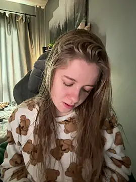 candy maggie online show from February 2025 10:11:02 AM
