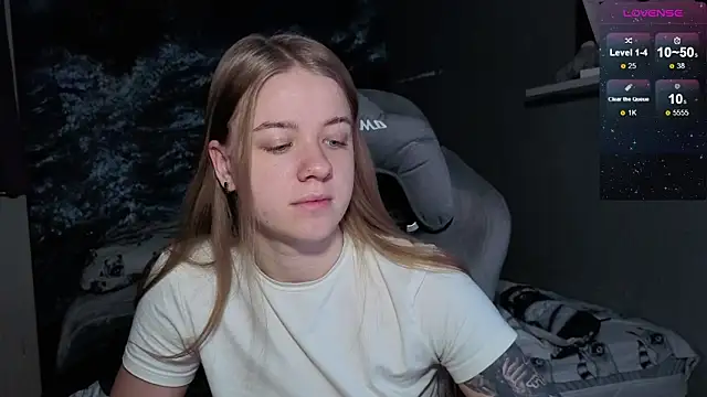 candy maggie online show from December 2025 01:16:02 PM