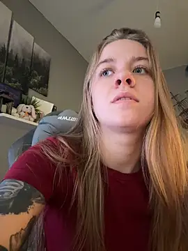 candy maggie online show from November 2025 11:00:01 AM