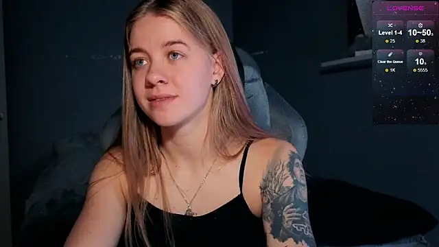 candy maggie online show from November 2025 02:53:02 PM