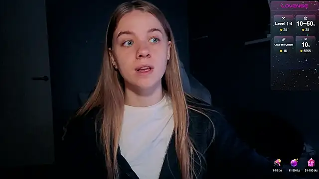 candy maggie online show from November 2025 05:16:02 PM