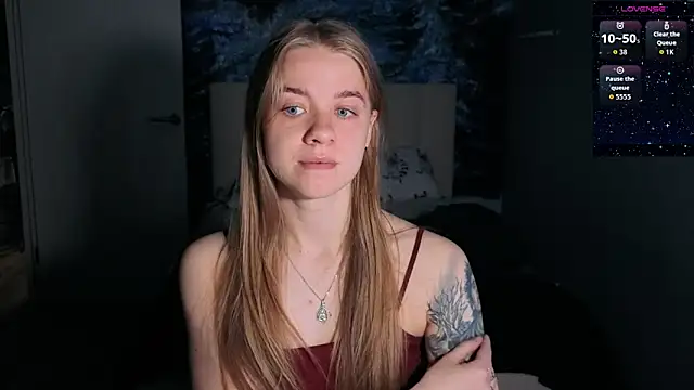 candy maggie online show from May 2026 06:23:01 PM