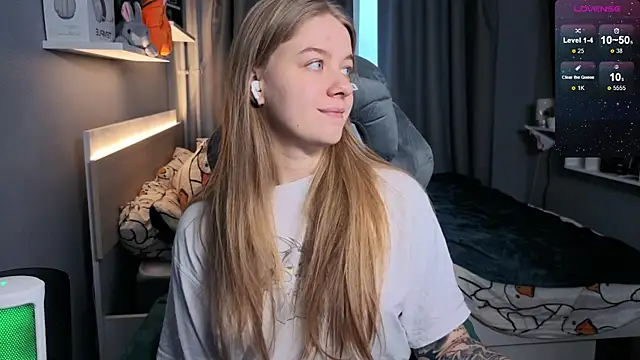 candy maggie online show from February 2025 02:05:02 PM