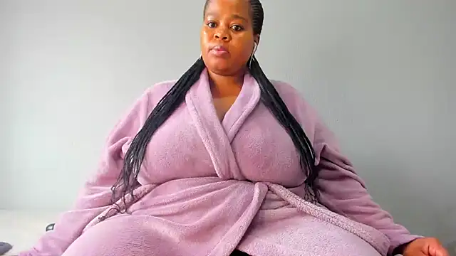 ThickLeeyanaX online show from September 2025 10:00:01 AM