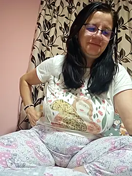 KristenVega online show from October 2025 07:21:01 AM