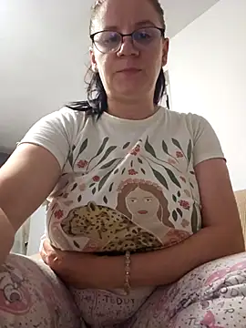 Snapshot of KristenVega chatting on November 2025 08:56:02 PM KristenVega online show from November 2025 08:56:02 PM