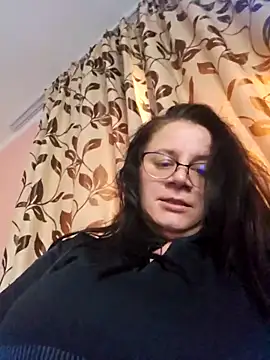KristenVega online show from October 2025 02:03:02 PM