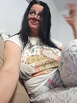 Snapshot of KristenVega chatting on November 2025 08:02:01 PM KristenVega online show from November 2025 08:02:01 PM