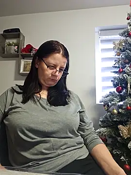 Snapshot of KristenVega chatting on December 2025 10:36:02 AM KristenVega online show from December 2025 10:36:02 AM