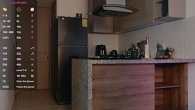 Snapshot of AMELIETARSON chatting on November 2025 08:13:02 PM AMELIETARSON online show from November 2025 08:13:02 PM