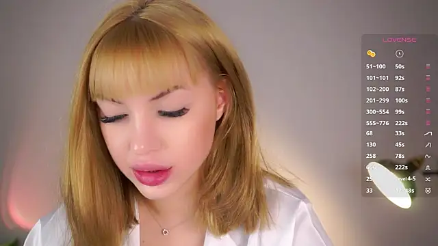 KateDolphin online show from February 2026 06:59:02 PM