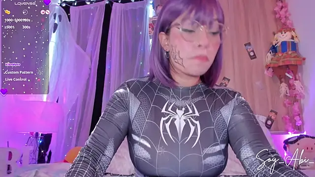 soy abi  online show from October 2025 10:00:01 PM