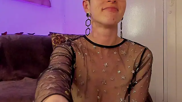 Snapshot of cuddlingbunny chatting on February 2025 01:31:02 AM cuddlingbunny online show from February 2025 01:31:02 AM