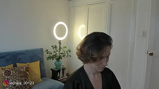 cuddlingbunny online show from January 2026 08:04:02 PM