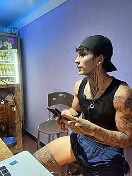  Tomy08calderon online show from February 2026 12:06:01 AM