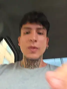  Tomy08calderon online show from November 2025 06:11:01 PM