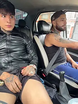  Tomy08calderon online show from November 2025 06:12:01 PM