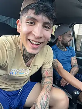  Tomy08calderon online show from November 2025 06:19:02 PM