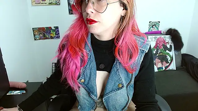 natasha laulau online show from November 2025 12:47:01 AM