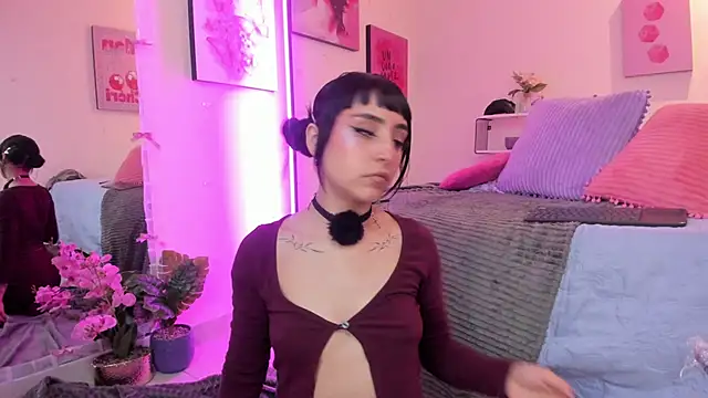 MaveParks  online show from February 2026 12:06:02 PM