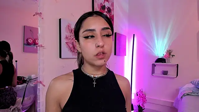 MaveParks  online show from December 2025 12:04:02 PM