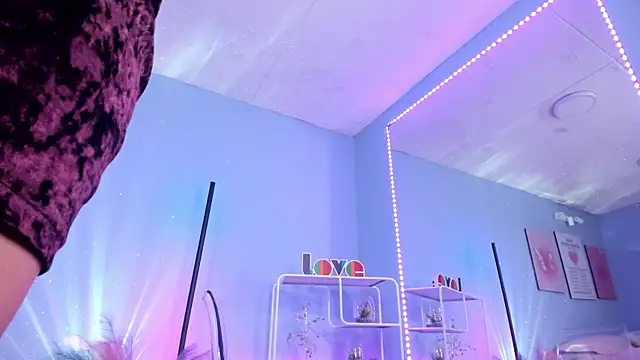 MaveParks  online show from October 2025 11:36:02 AM