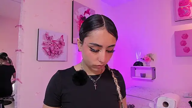 MaveParks  online show from December 2025 11:37:01 AM