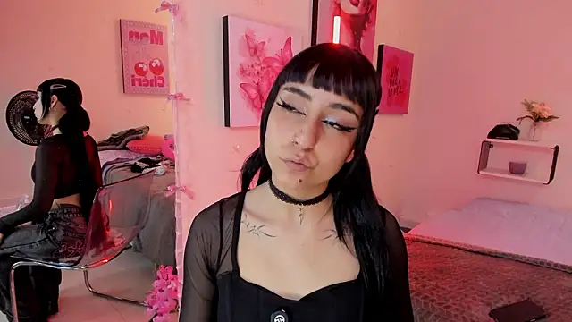 MaveParks  online show from February 2026 12:06:02 PM