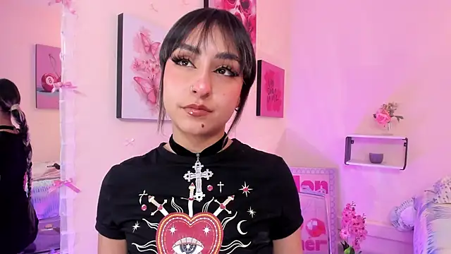 MaveParks  online show from December 2025 12:04:01 PM