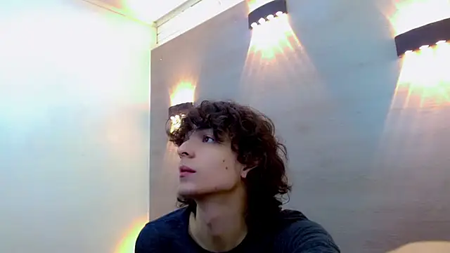 Sr BonnyEthan online show from September 2025 01:44:02 PM