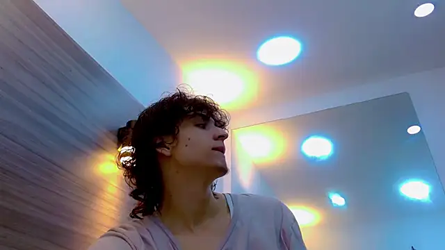 Sr BonnyEthan online show from March 2026 12:49:02 PM