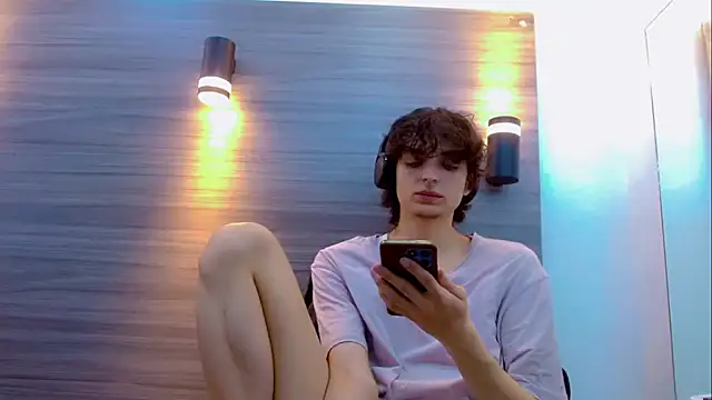 Sr BonnyEthan online show from March 2026 01:02:01 PM