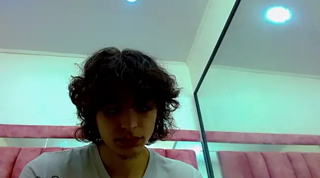 Sr BonnyEthan online show from February 2025 01:43:01 PM