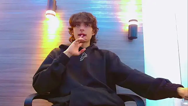 Sr BonnyEthan online show from March 2026 01:22:02 PM