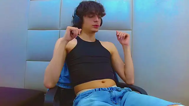 Sr BonnyEthan online show from March 2026 12:57:01 PM