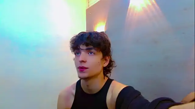 Sr BonnyEthan online show from December 2025 01:55:01 PM